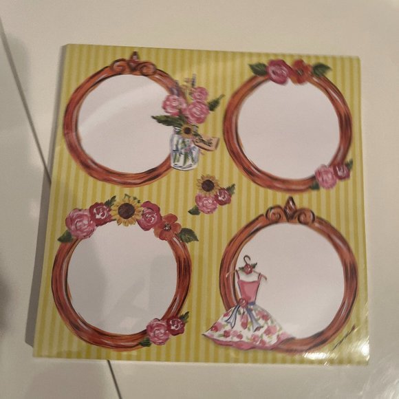 Note Pad / Desk Pad / Floral‎ Themed (80 sheets / new) - Picture 2 of 9